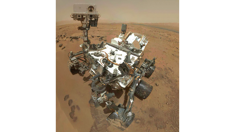 Illustration for article titled Curiosity Snaps Its First Self-Portrait On Mars